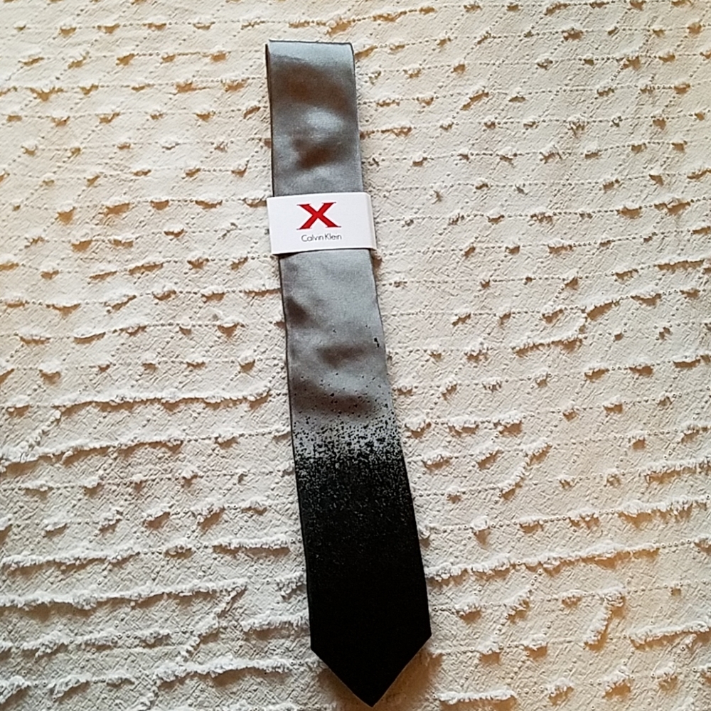 Silver and black tie